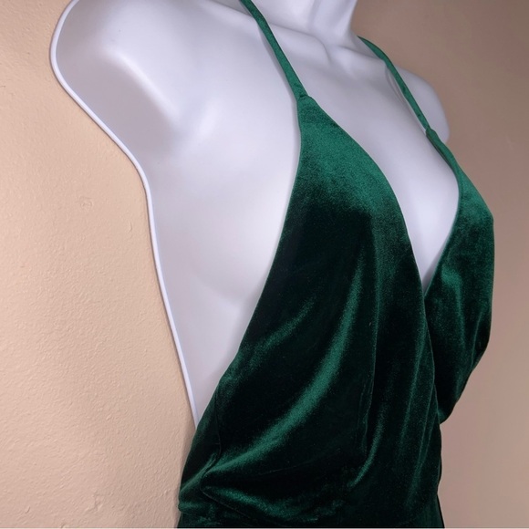 XS TOBI GREEN VELOUR GOWN FORMAL SLEEVELESS EVENT STRETCH - Picture 4 of 14